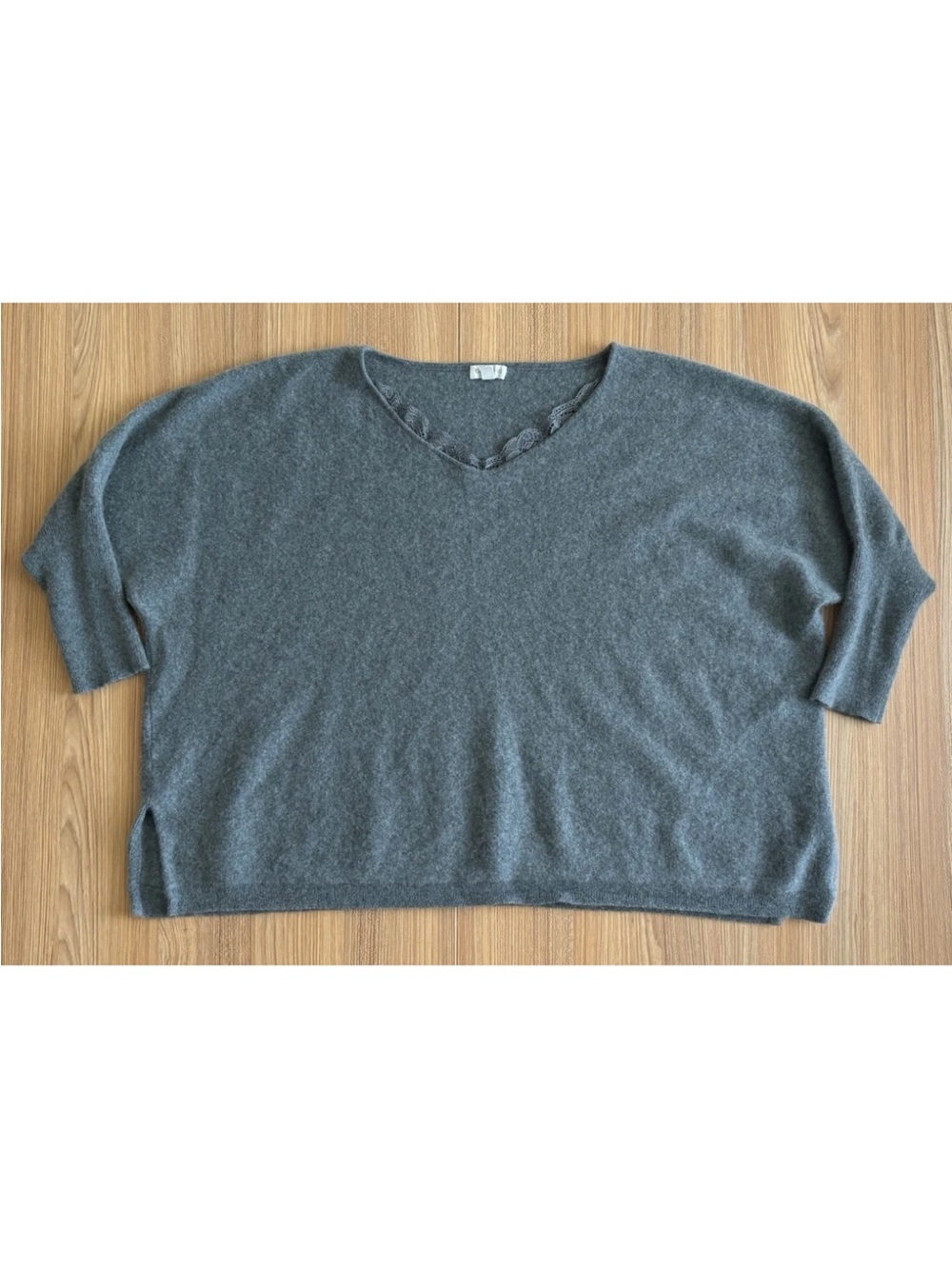 Garnet Hill Lace Trim 100% Cashmere Sweater Boxy Oversized Womens M Gray Dolman